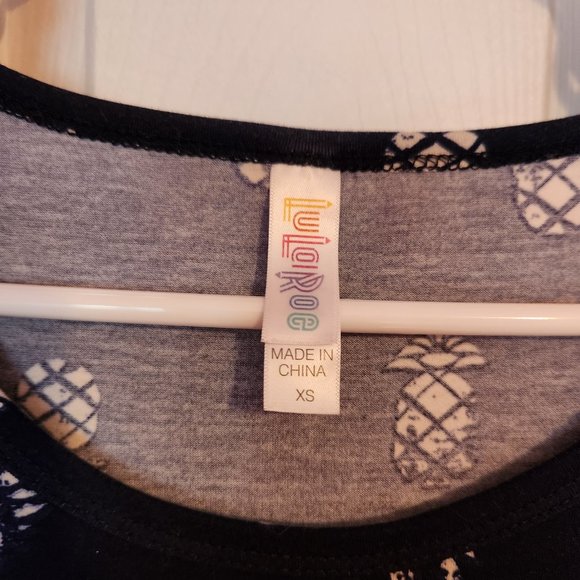 Lularoe Top - Picture 2 of 2
